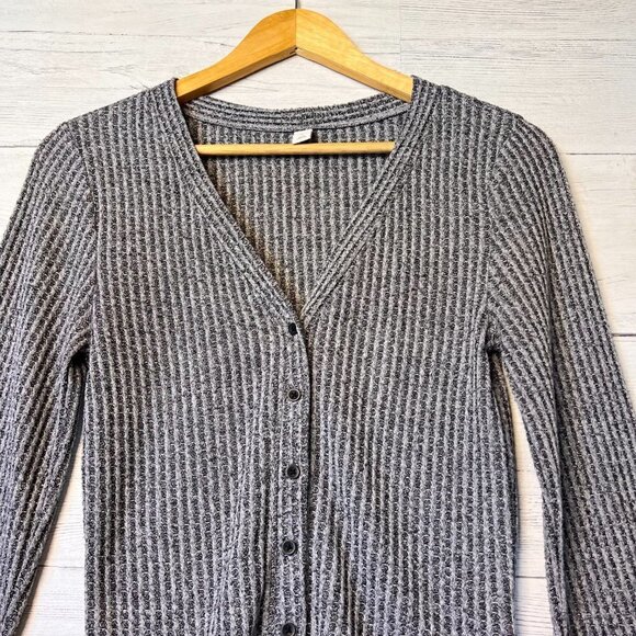 BP Top Womens Size Small Gray Nordstroms Button Down Waffle Knit V Neck Academia - Picture 5 of 15